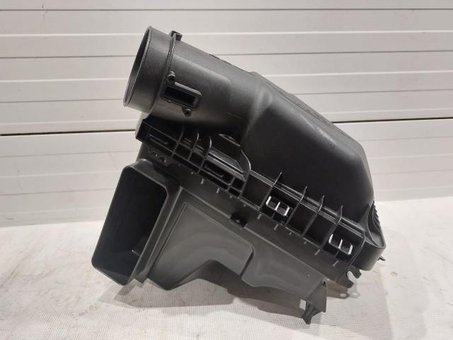 Air Cleaner Assembly